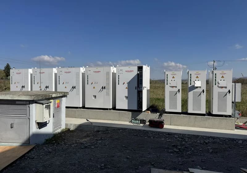 BESS systém, 5x 215kWh / 500kW